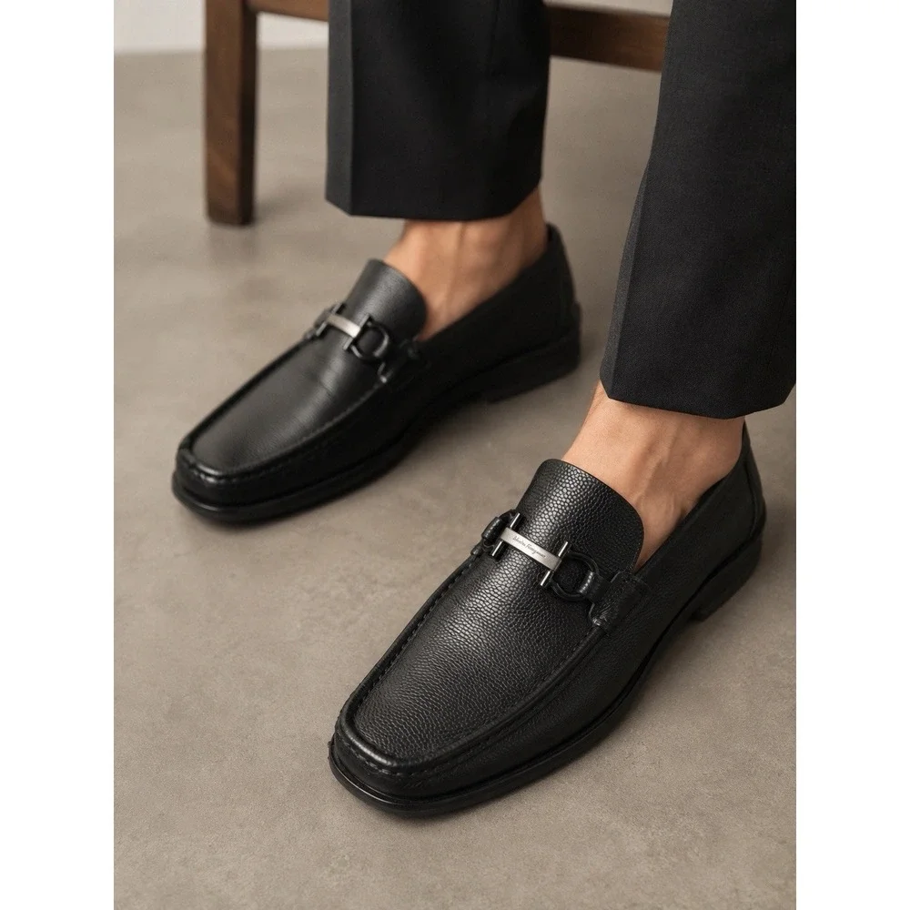 Salvatore Ferragamo Black Leather Bit Slip-Ons, pre-owned,sz8 SALVATORE FERRAGAMO BLACK LEATHER LOAFERS / SHOES / MEN SZ 8  main image 4